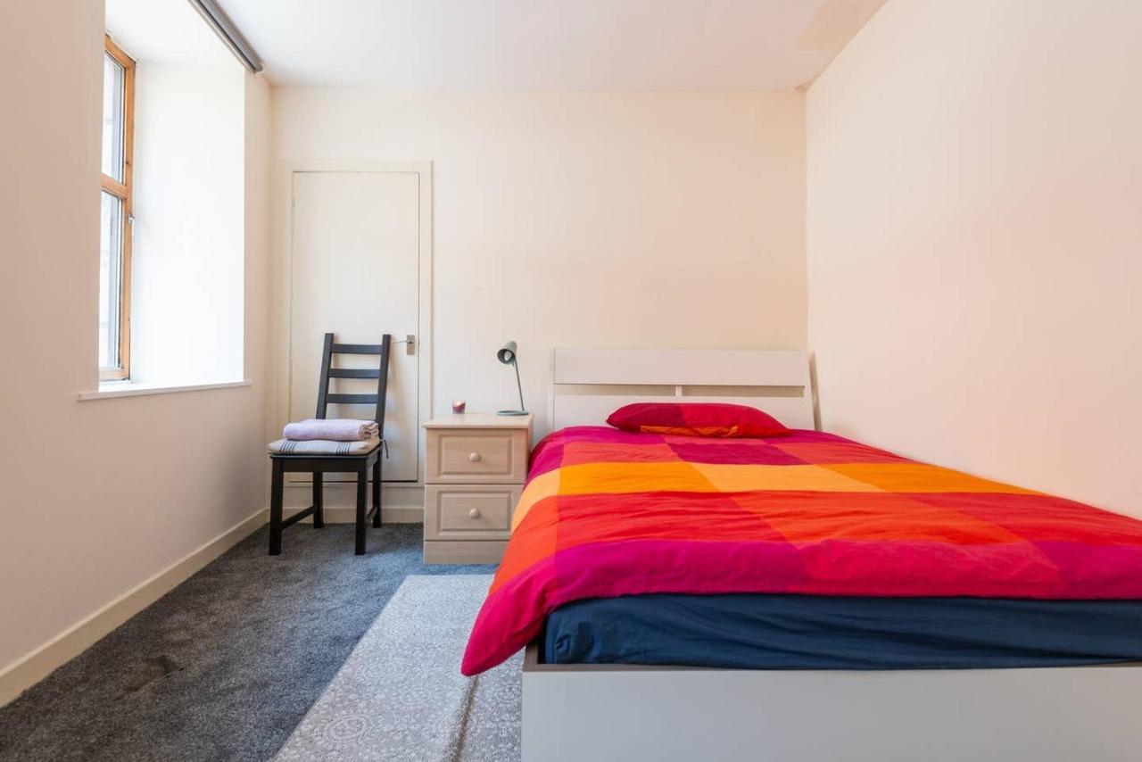City Centre 2 Bed - Baron Taylor Street إينفيرنيس المظهر الخارجي الصورة